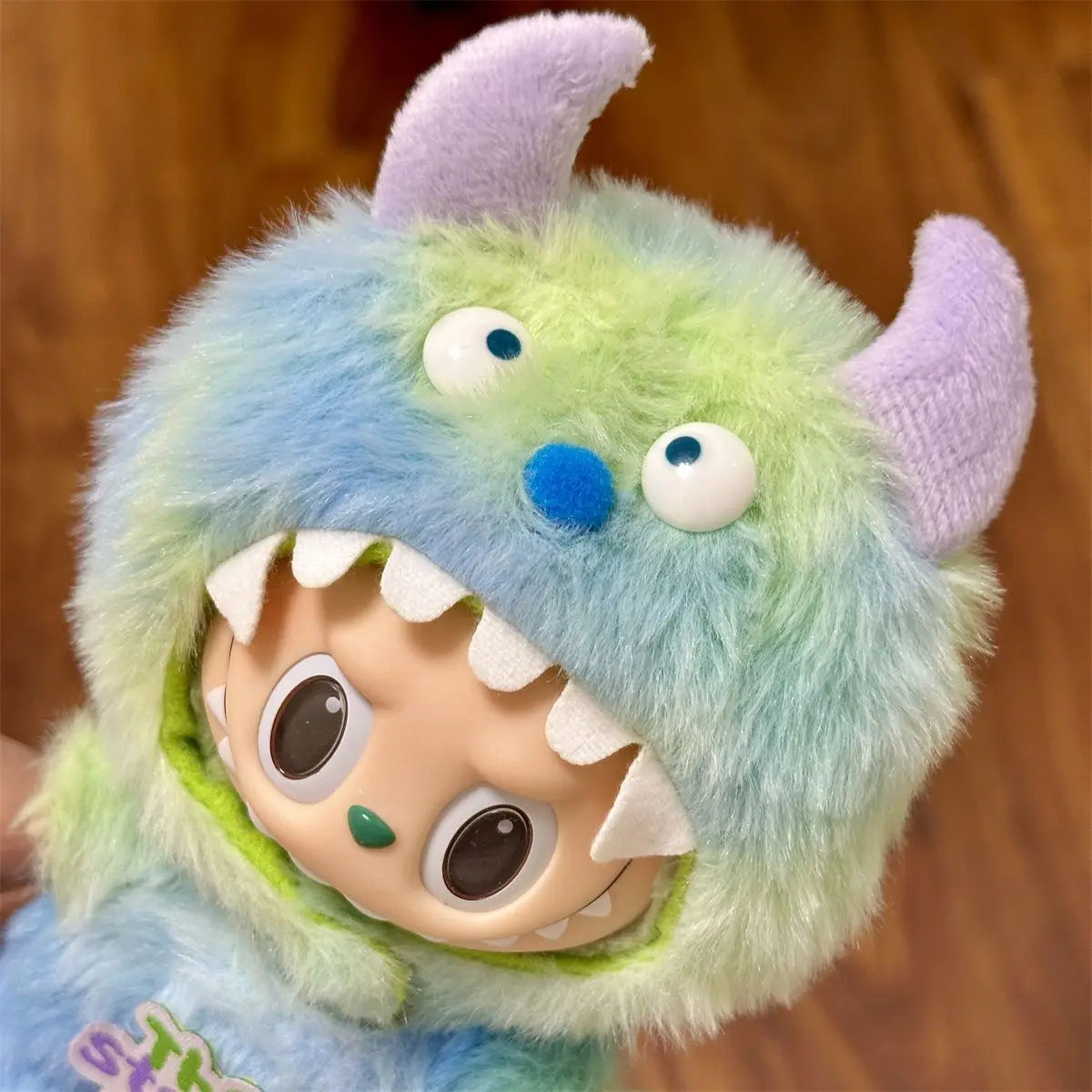 New Hot Labubu Doll Gradient Color Clothes Sitting Party Labubu Fashion Cute Outfit Labubu V1 V2 Doll Clothing Hat Accessories